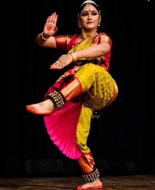 কেরলের নৃত্যনাট্য কথাকলি - এন কে শিবশঙ্করণ 2 মণিপুরী নৃত্যে দুটি ধারা দেবযানী চলিহা