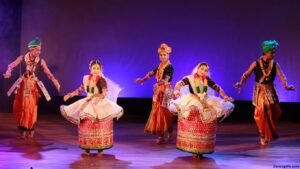 রঙ্গমঞ্চ ও তার প্রয়োজনীয়তা 3 রঙ্গমঞ্চ ও তার প্রয়োজনীয়তা