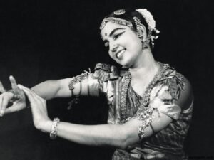 নৃত্যশিল্পী রুক্মিণী দেবী অরণ্ডেল