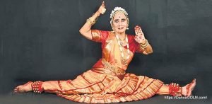 ভরতনাট্যম নৃত্যরত শিল্পী [ Bharatnatym Mudra ]